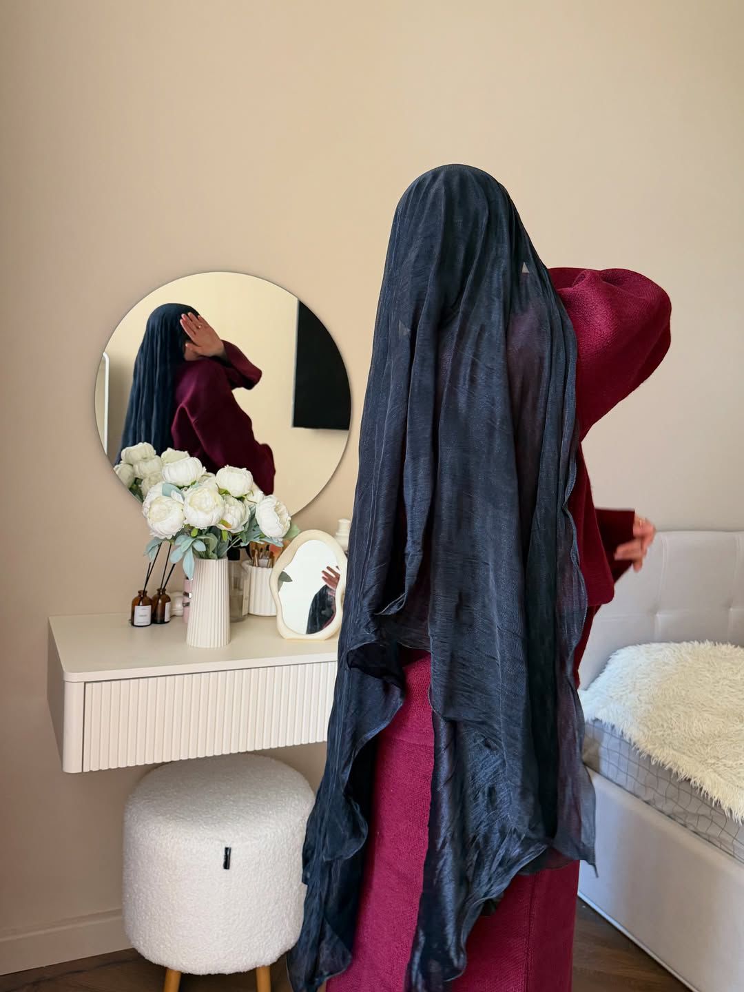 Nour Shimmer Wavy Hijab