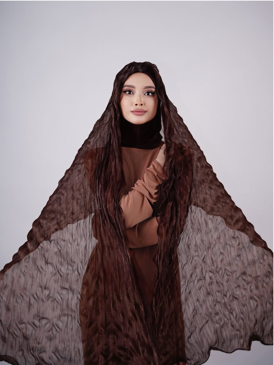 Nour Shimmer Wavy Hijab
